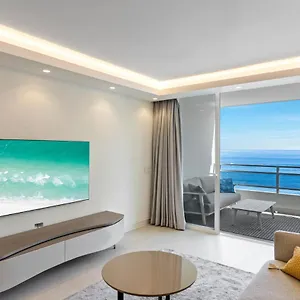 Fully Renovated Frontline Flat Marbella